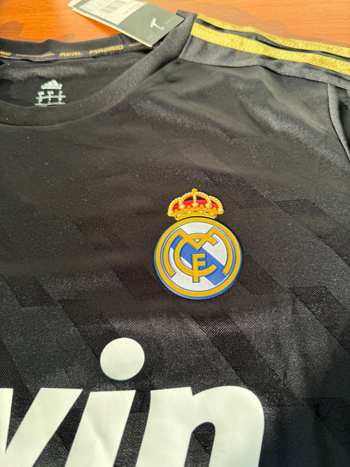 ⚪ Real Madrid Blackout Retro Jersey | Ronaldo 7 | Player Edition